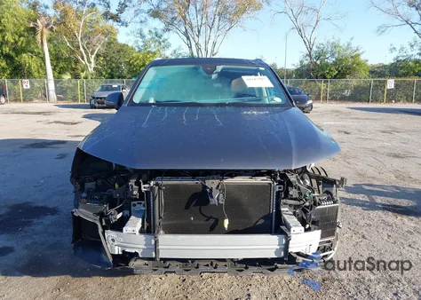 2018 Audi Q7 3.0T Premium z USA, uszkodzony, nr VIN WA1VAAF77JD032140